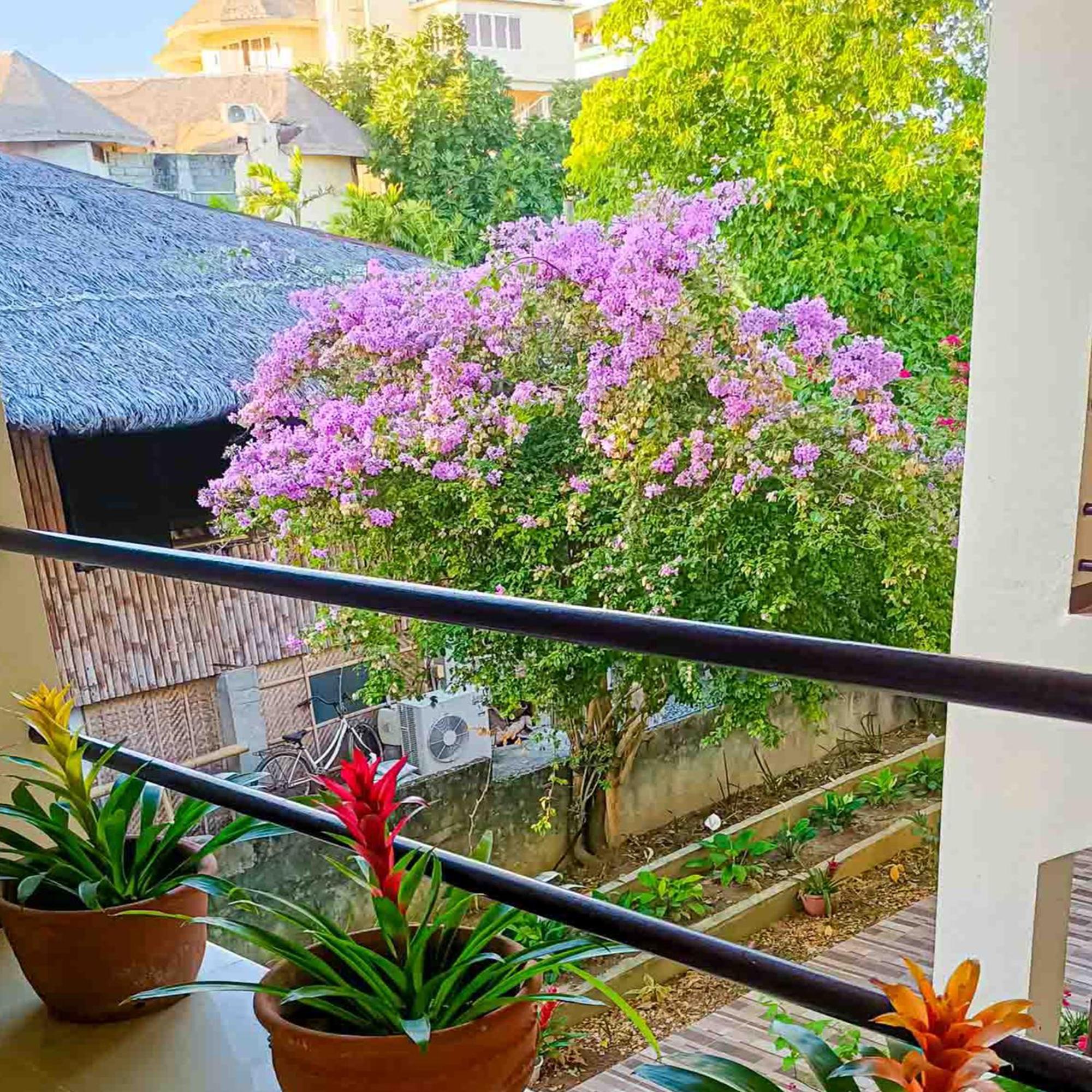 Lukay Las Brisas Balabag  Екстериор снимка